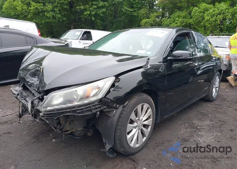 2015 Honda Accord Ex-L V-6 z USA, uszkodzony, nr VIN 1HGCR3F80FA030587